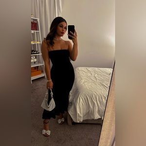 Meet your Posher, Carena